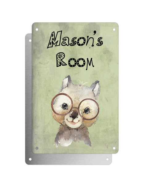 Cute Animal Personalised Name Plaque – Baby Wombat With Brown Glasses | Vintage-Style Green Aluminium Sign for Kids’ Room