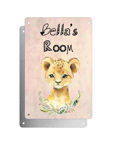 Cute Animal Personalised Name Plaque – Baby Lion With Wreath | Vintage-Style Aluminium Sign for Kids’ Room