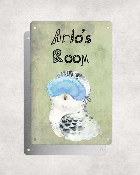 Cute Animal Personalised Name Plaque – Snowy Owl With Sleep Mask | Vintage-Style Green Aluminium Sign for Kids’ Room