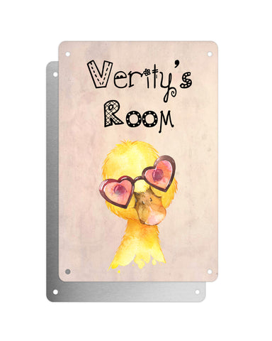 Cute Animal Personalised Name Plaque – Baby Duck With Heart Glasses | Vintage-Style Aluminium Sign for Kids’ Room