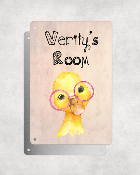 Cute Animal Personalised Name Plaque – Baby Duck With Pink Glasses | Vintage-Style Aluminium Sign for Kids’ Room