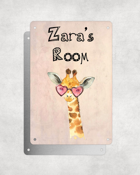 Cute Animal Personalised Name Plaque – Baby Giraffe With Sleep Mask | Vintage-Style Aluminium Sign for Kids’ Room