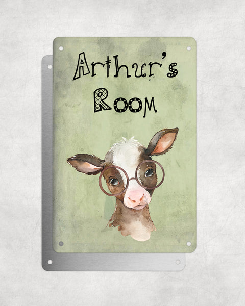 Cute Animal Personalised Name Plaque – Baby Calf With Brown Glasses | Vintage-Style Green Aluminium Sign for Kids’ Room