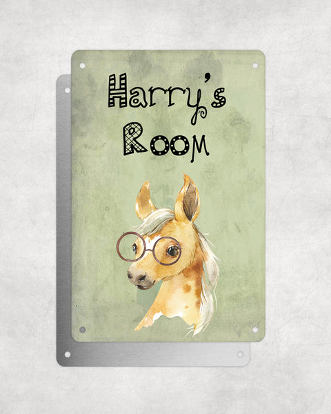 Cute Animal Personalised Name Plaque – Baby Foal With Brown Glasses | Vintage-Style Green Aluminium Sign for Kids’ Room