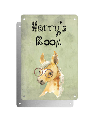Cute Animal Personalised Name Plaque – Baby Foal With Brown Glasses | Vintage-Style Green Aluminium Sign for Kids’ Room