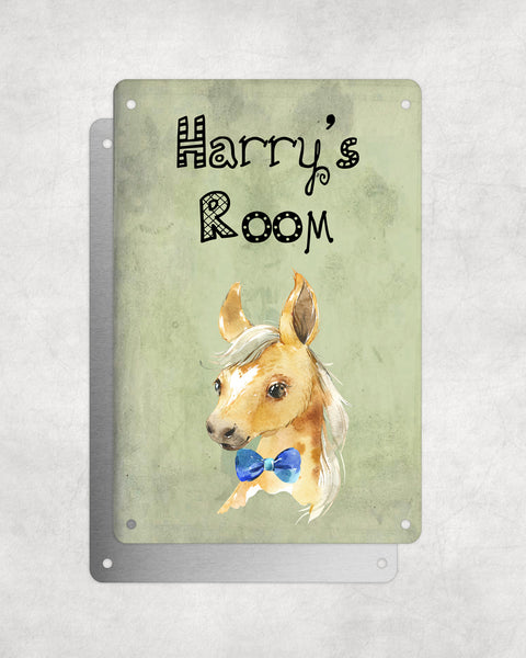 Cute Animal Personalised Name Plaque – Baby Foal With Blue Bow Tie | Vintage-Style Green Aluminium Sign for Kids’ Room