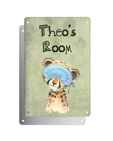 Cute Animal Personalised Name Plaque – Baby Cheetah With Sleep Mask | Vintage-Style Green Aluminium Sign for Kids’ Room