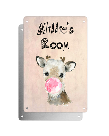 Cute Animal Personalised Name Plaque – Baby Reindeer With Bubblegum | Vintage-Style Aluminium Sign for Kids’ Room