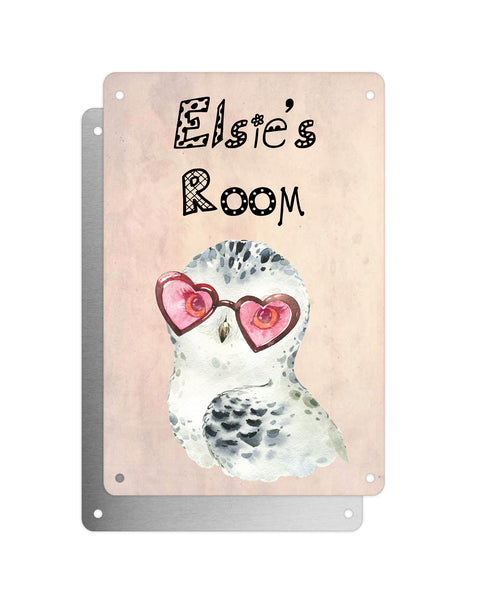 Cute Animal Personalised Name Plaque – Snowy Owl With Heart Sunglasses | Vintage-Style Aluminium Sign for Kids’ Room