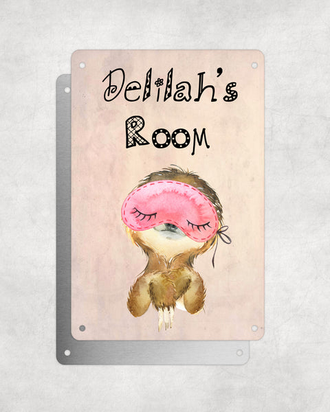 Cute Animal Personalised Name Plaque – Little Sloth With Sleep Mask | Vintage-Style Aluminium Sign for Kids’ Room