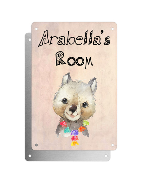 Cute Animal Personalised Name Plaque – Baby Wombat With Hawaiian Lei | Vintage-Style Aluminium Sign for Kids’ Room